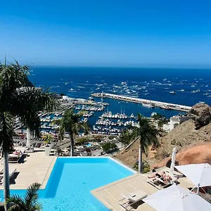 https://grand-horizon-resort-boutique.in-canary-islands.com